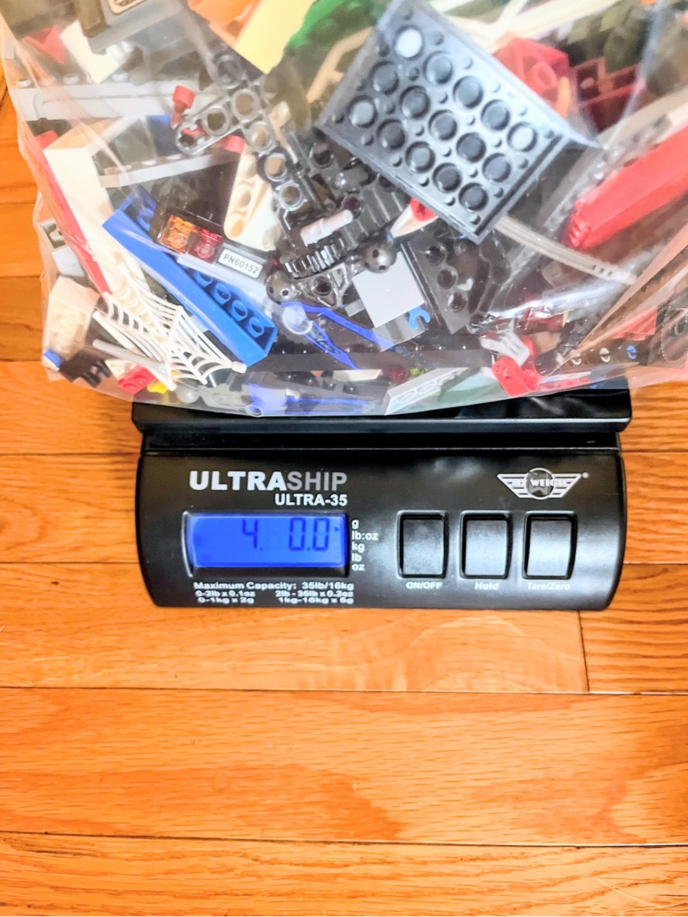 4 Pounds of Bulk Legos! - Picture 3 of 6